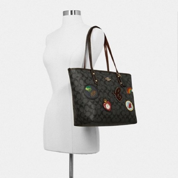 🚫Sold🚫New Coach x Wizard Of Oz Authentic - Picture 5 of 8